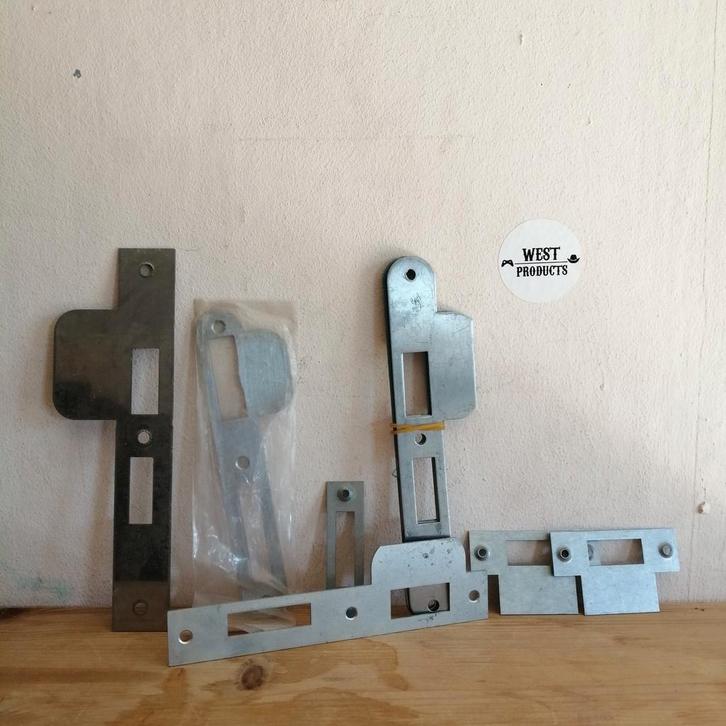 6x Voorplaat/Sluitplaat (Dag/Nachtslot) | Diverse Maten, Doe-het-zelf en Verbouw, Hang- en Sluitwerk, Zo goed als nieuw, Overige typen