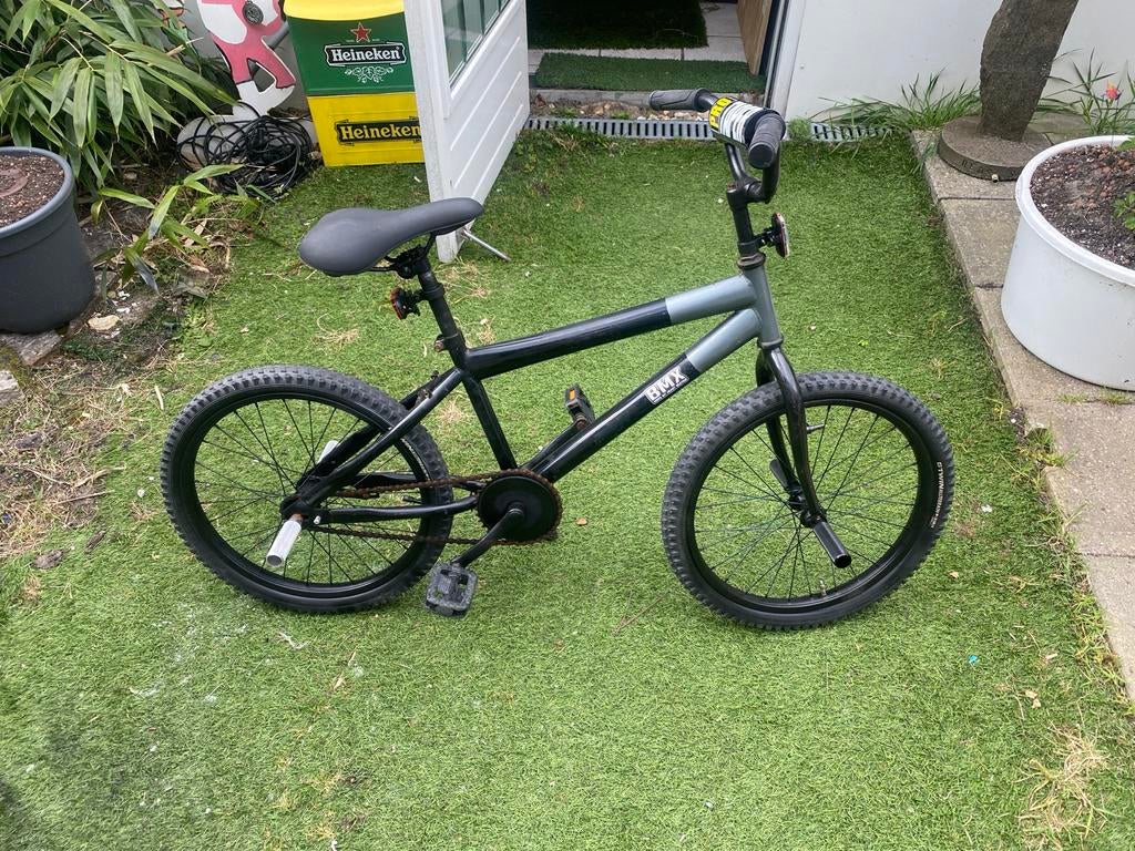 BMX crossfiets met verlichting en nieuwe onderdelen, Ophalen, Gebruikt, Staal, 20 tot 24 inch