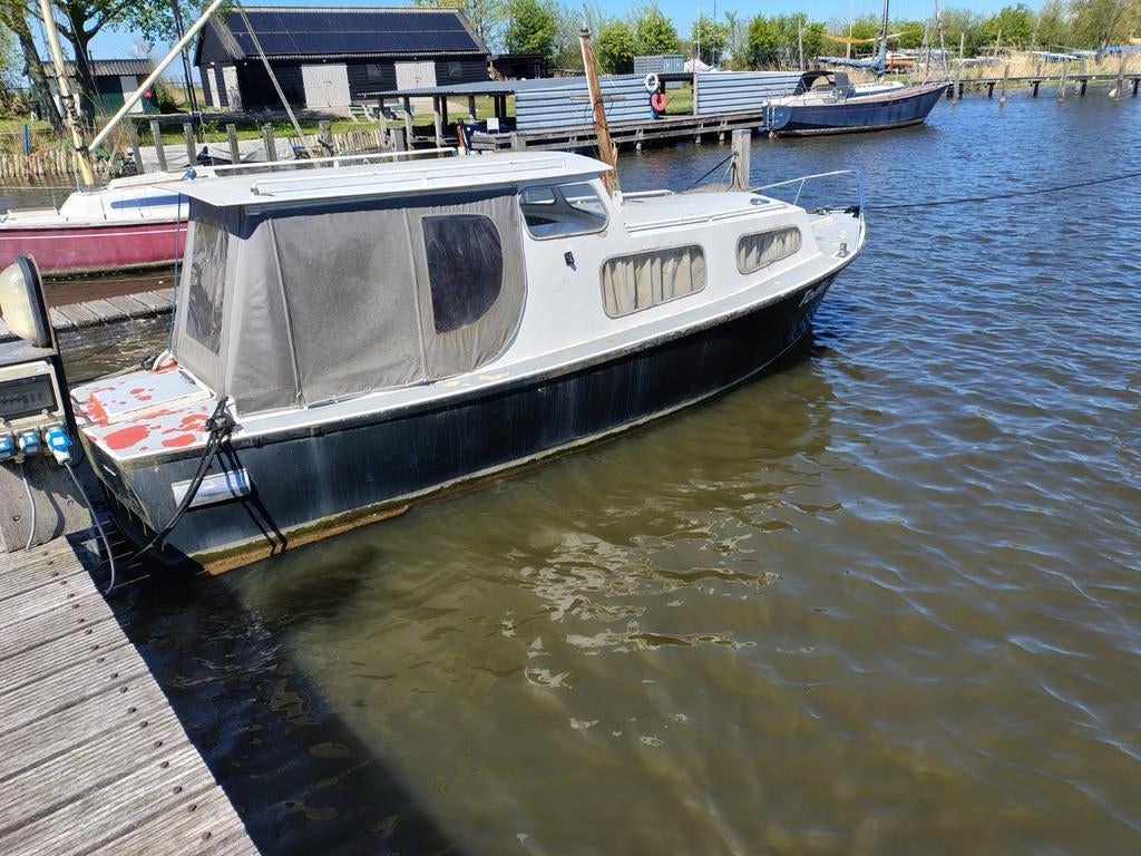 Peereboom kruizer 660 opknapper met 9.9 pk Evinrude, Watersport en Boten, Motorboten en Motorjachten, Ophalen, Gebruikt, Staal