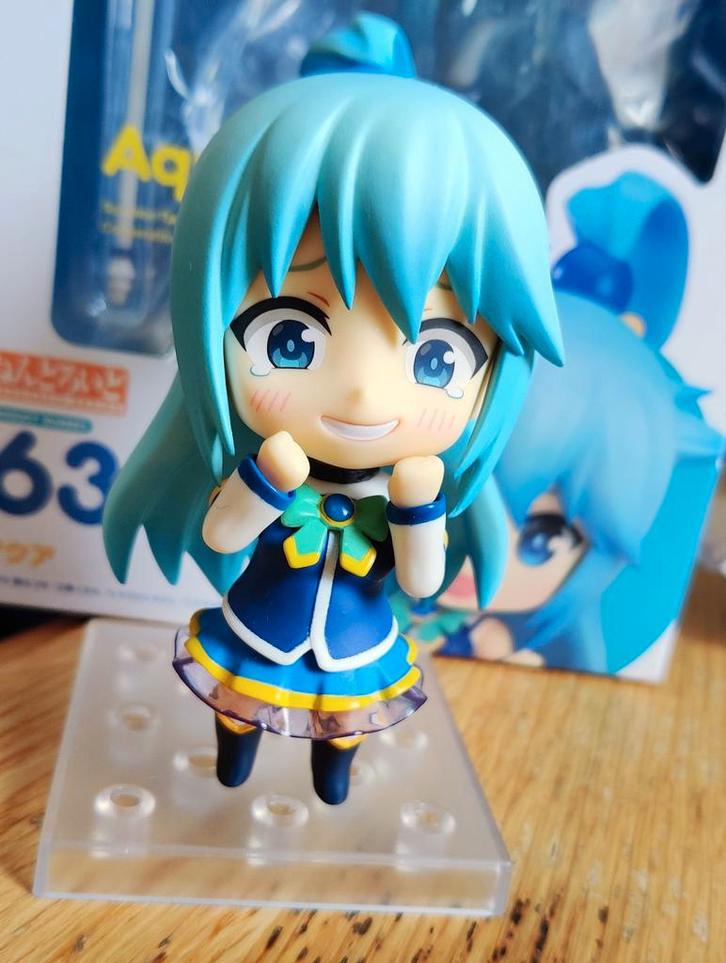 Nendoroid Aqua Konosuba anime figure, Verzamelen, Poppetjes en Figuurtjes, Zo goed als nieuw, Ophalen of Verzenden