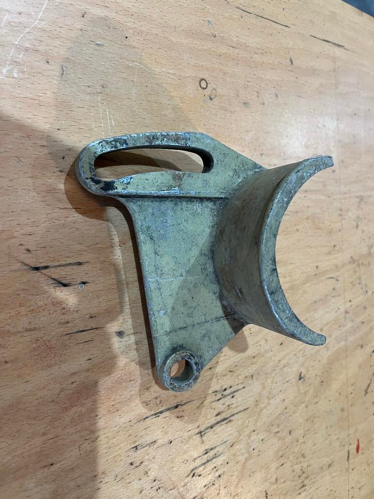 Gelijkstroom Dynamo spansteun aluminium, Ophalen of Verzenden, Gebruikt, Oldtimer onderdelen