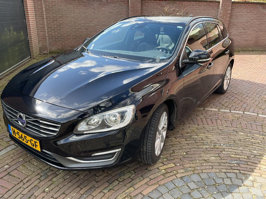 Volvo V60, Ophalen