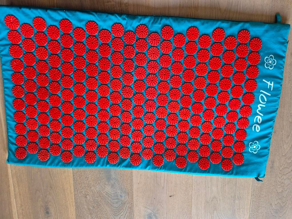 Flowee spijkermat, Ophalen of Verzenden, Zo goed als nieuw, Massagestoel of Kussen
