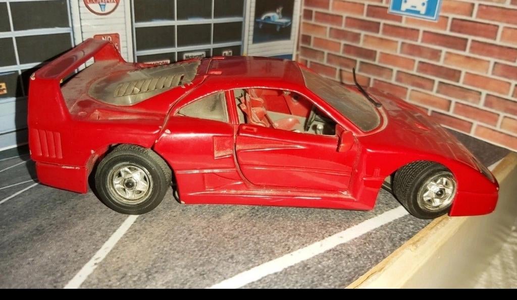 Ferrari F40 modelauto - Rood, Gebruikt, Ophalen of Verzenden, Gebruikt, Auto, Overige merken
