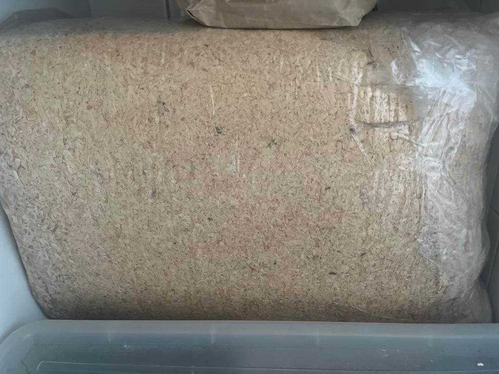 Grote verpakking stro - nieuw en nog dicht, Dieren en Toebehoren, Ophalen, Nieuw