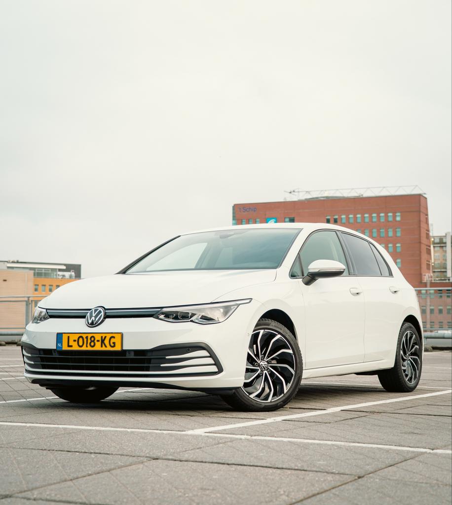 Volkswagen Golf 1.0 Etsi 110pk 7-DSG 2021 Wit, Auto's, Volkswagen, Stof, Zwart, Wit, Bedrijf