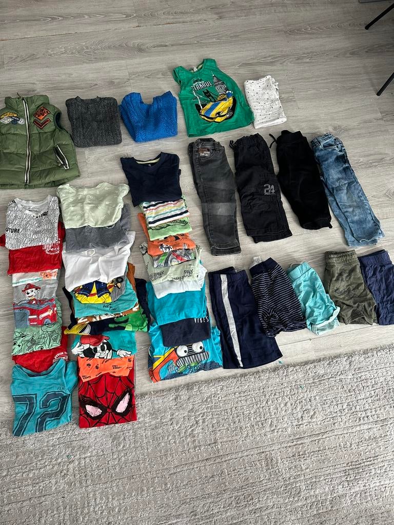 Partij kinderkleding jongens, Ophalen of Verzenden, Gebruikt, Maat 98