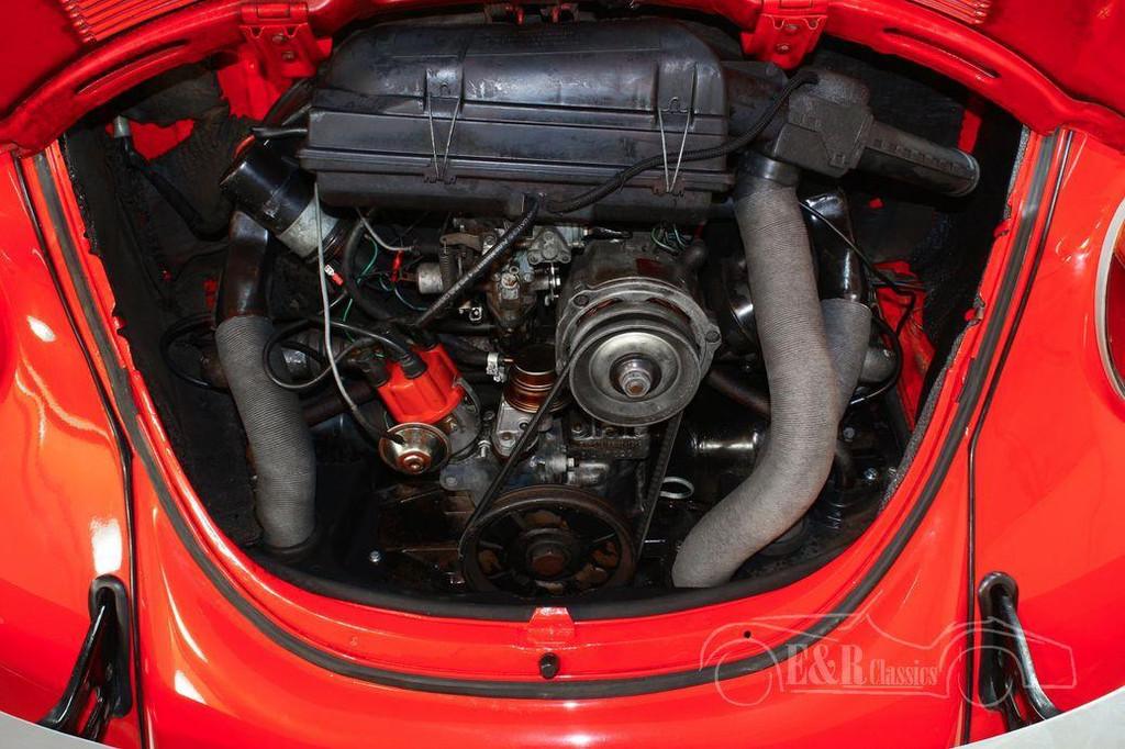 VW Kever Cabriolet | Gerestaureerd | Goede staat | 1977, Achterwielaandrijving, Zwart, Cabriolet, Bedrijf