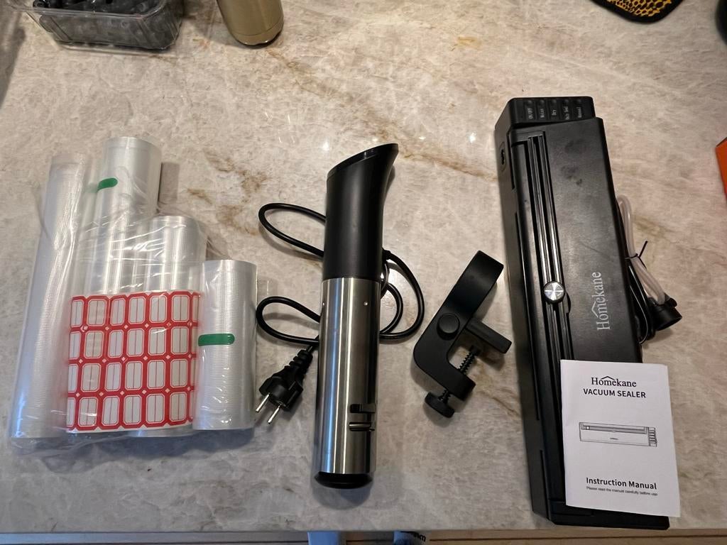 Anova Precision Cooker sous vide + vacuümsealer + zakken, Ophalen, Gebruikt