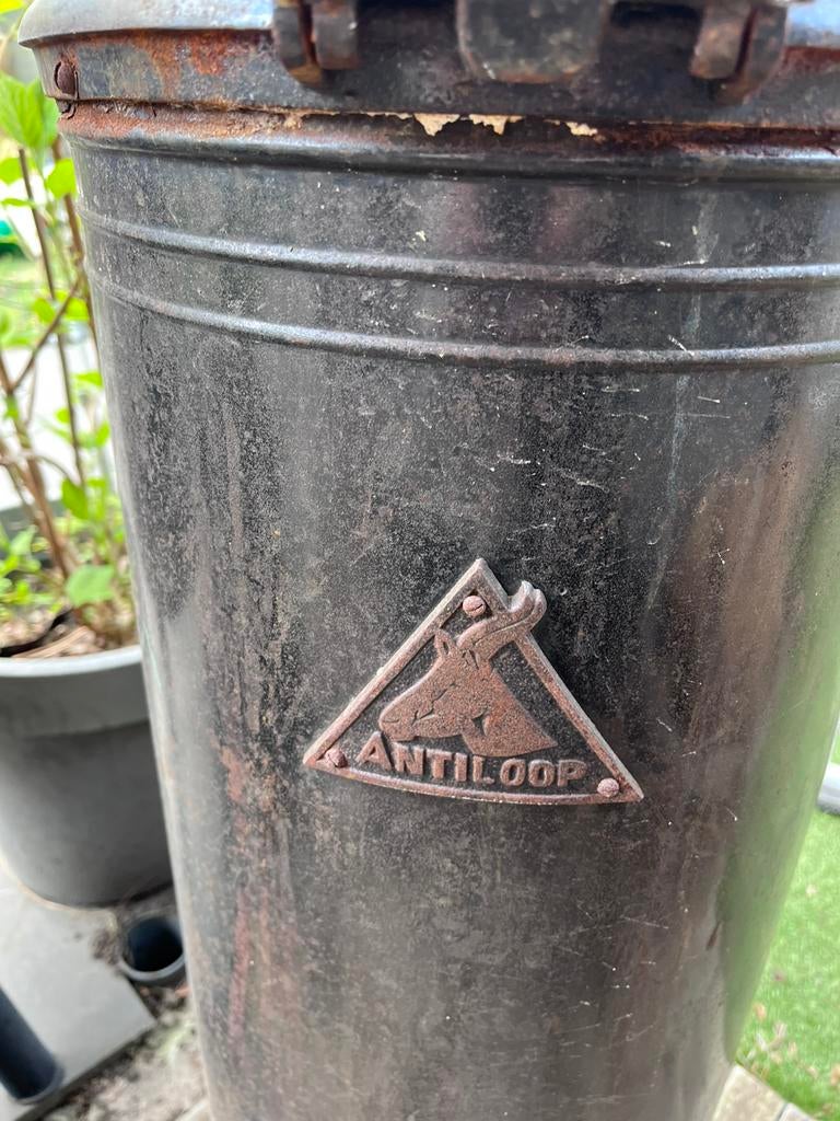 Buiten kachel /  haard  antiloop, Ophalen, Gebruikt