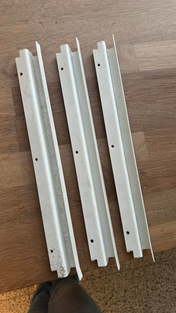 Lundia inkort ijzers schappen inkortbeugels, Ophalen of Verzenden, Zo goed als nieuw