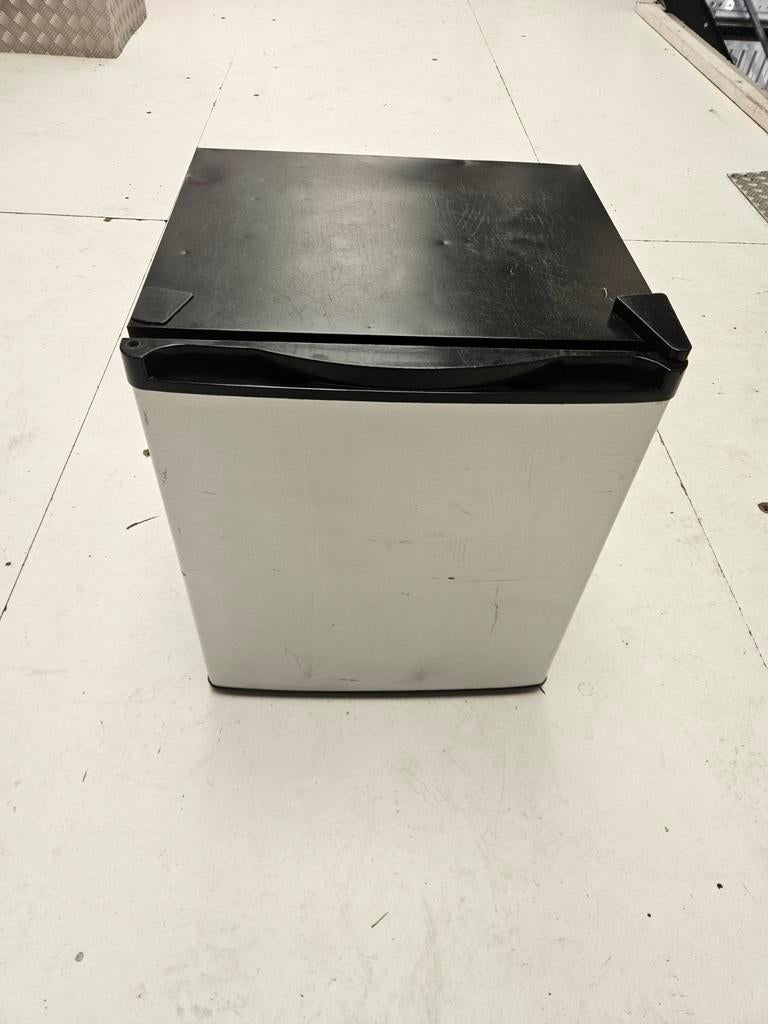 Goedwerkende Mini koelkast CR-40A, Witgoed en Apparatuur, Koelkasten en IJskasten, Ophalen