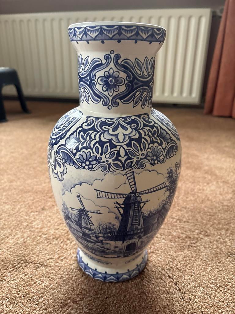 Delfts Blauw Vaas met Molens - T.DELFTS BLEAU, Ophalen of Verzenden