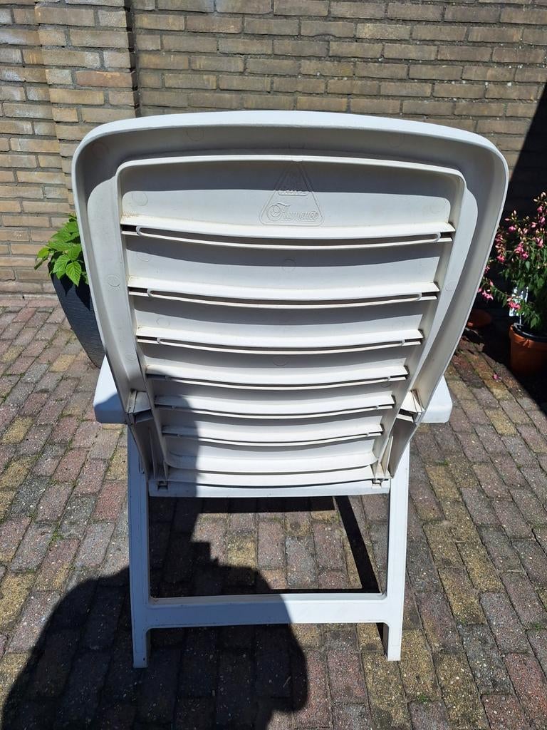 Flamenco verstelbare tuinstoel wit. Met kussen., Ophalen of Verzenden, Kunststof, Verstelbaar