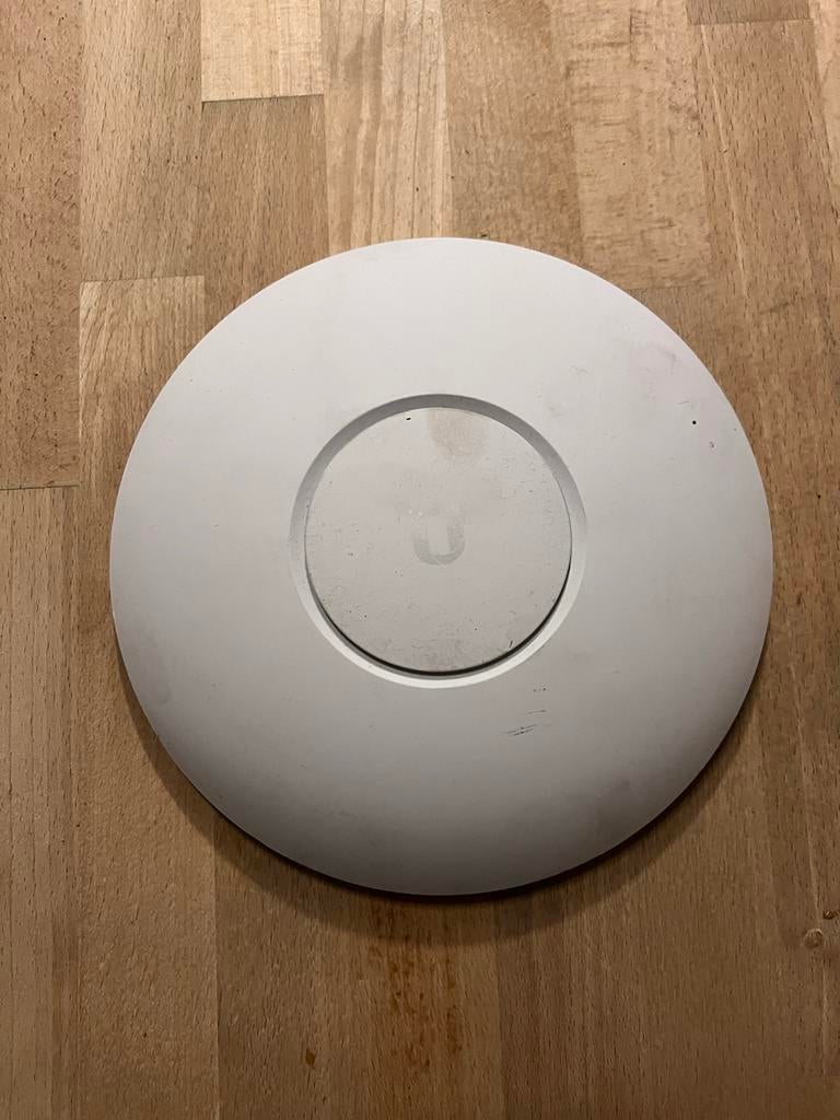 Ubiquiti UniFi AP AC Pro Access Point, Ophalen of Verzenden, Gebruikt