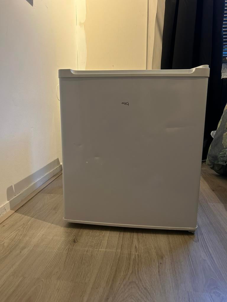 Mini koelkast, Zonder vriesvak, Minder dan 85 cm, Nieuw, Ophalen of Verzenden