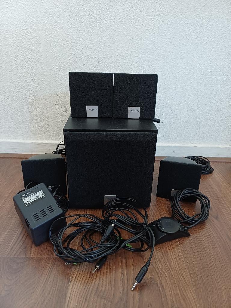 Creative Inspire 4.1, Ophalen, Gebruikt, Audiokanaal 4.1, Logitech, Creative