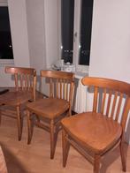 Houten eetkamerstoelen, Ophalen