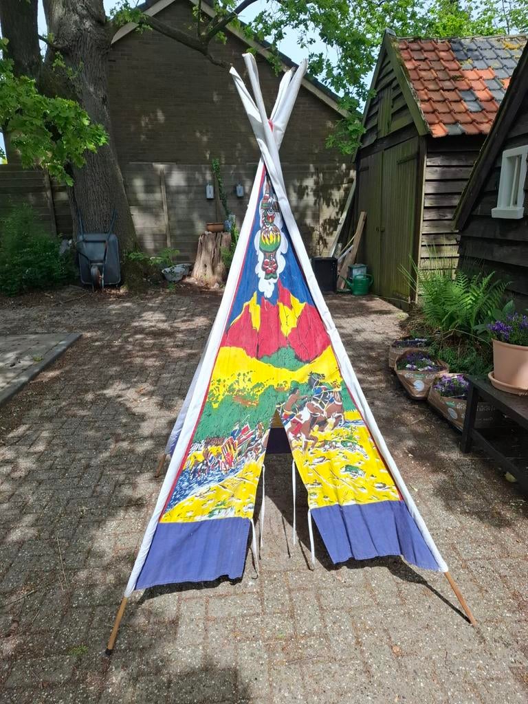 Tipi Tent, Ophalen, Gebruikt