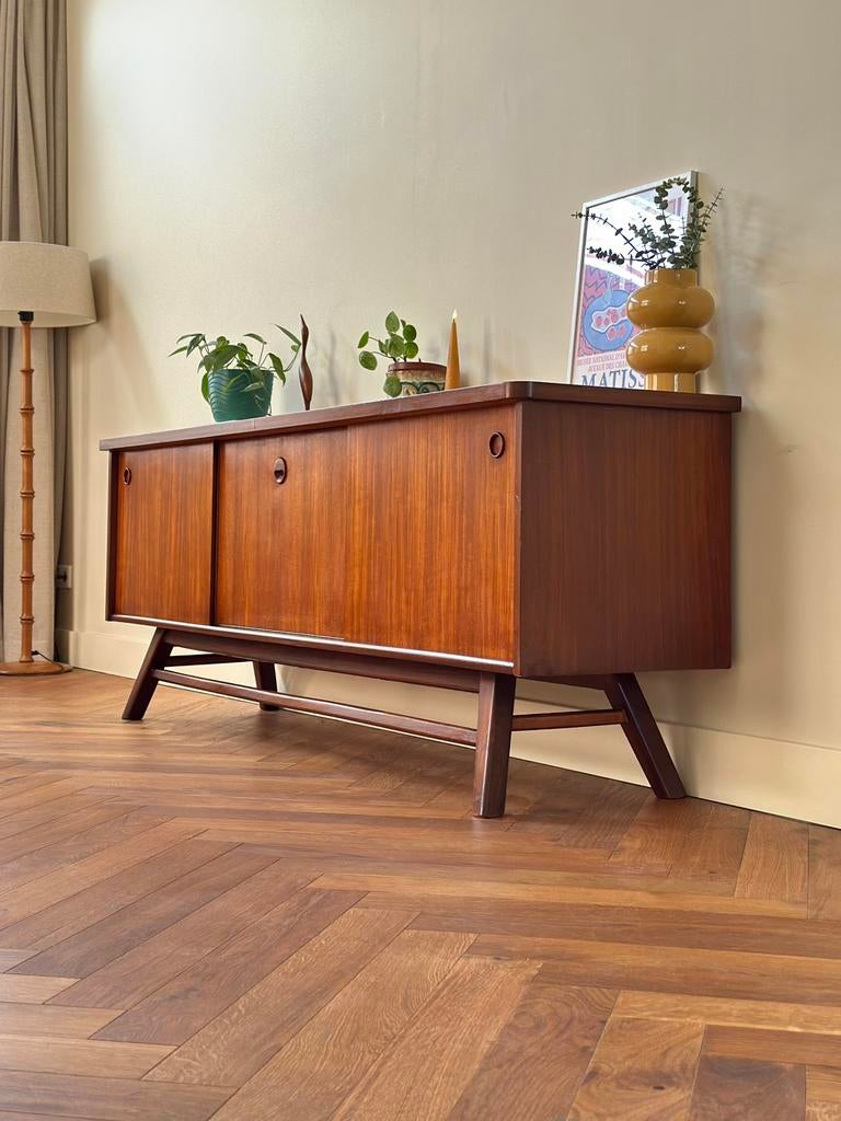 Vintage dressoir lowboard teak hout jaren 50/60/70, Ophalen, Gebruikt, Met deur(en), 150 tot 200 cm