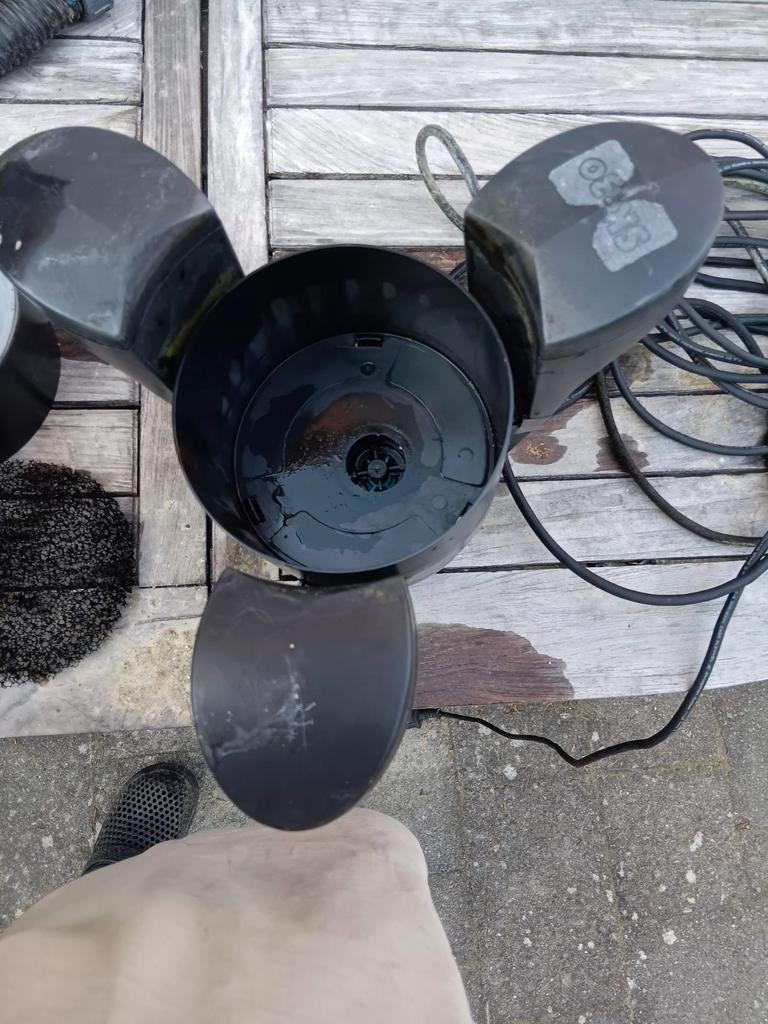 Drijvende skimmer, Ophalen, Vijverfilter