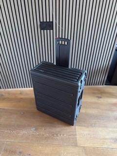 SKB 19 inch flightcase trolley 4U, Ophalen, Gebruikt, Overige instrumenten, Flightcase