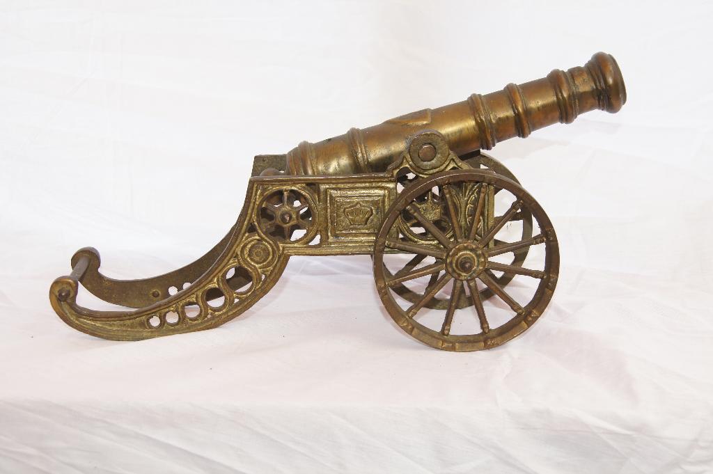 Kanon  ( Brons, Verzamelen, Ophalen of Verzenden, Landmacht, Nederland