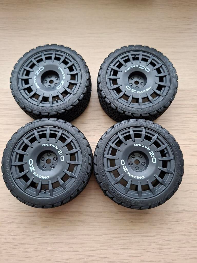 1/16 RC Banden met Velgen - OZ Racing Look, Hobby en Vrije tijd, Modelbouw | Auto's en Voertuigen, Overige merken, Auto, Groter dan 1:32