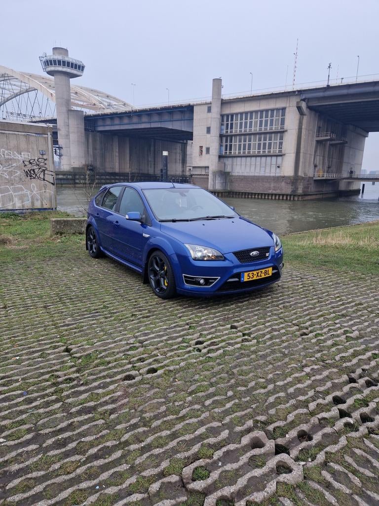 Ford Focus 2.5 20V Turbo 166KW 5D 2007 Blauw, Auto's, Ford, Stof, Blauw, 1337 kg, 2521 cc