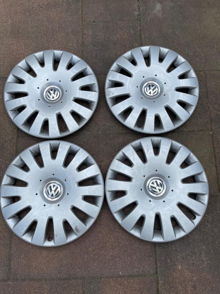 Wieldoppen volkswagen 17 inch, Auto diversen, Ophalen, Zo goed als nieuw