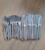 Partij van 70 Amefa bestek, Ophalen, Zo goed als nieuw, Rvs of Chroom