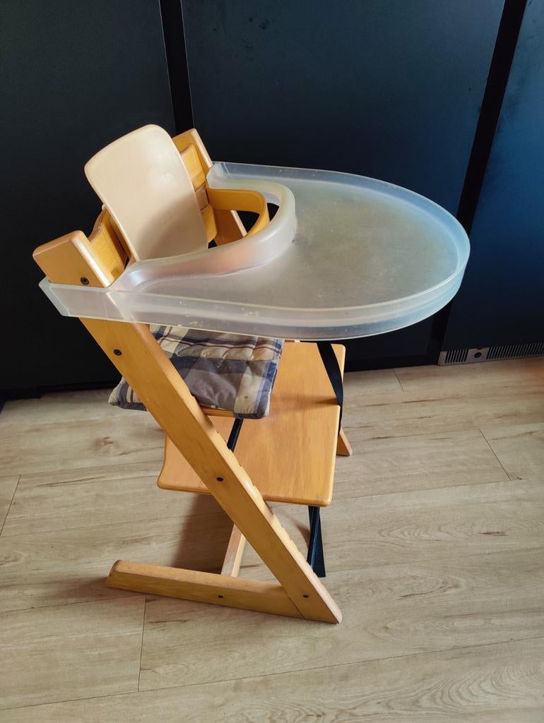 Stokke Tripp Trapp Stoel met Baby Set en Eetblad, Kinderen en Baby's, Kinderstoelen, Ophalen, Gebruikt, Meegroeistoel, Gordel(s)