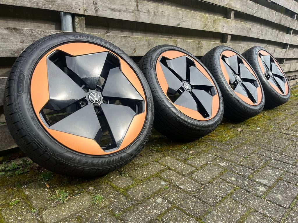 20” Originele VW ID3 Zomerset Goodyear “Sanya”, 215 mm, Volkwagen, Banden en Velgen, Nieuw