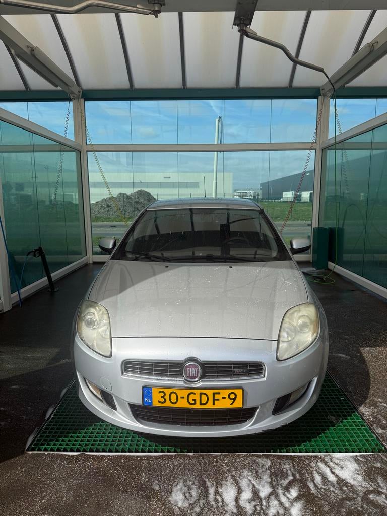 Fiat Bravo 1.4 Turbo 120 pk nieuw APK, Auto's, Fiat, Voorwielaandrijving, 15 km/l, 4 cilinders, Origineel Nederlands