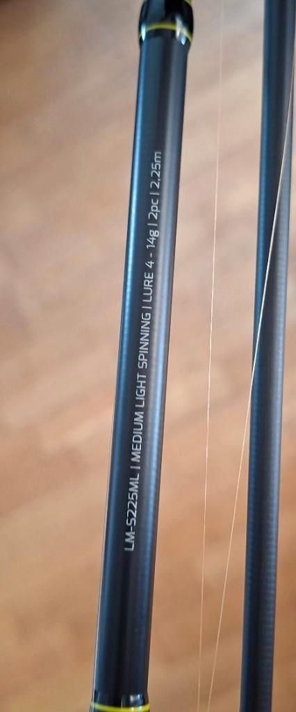 LMAB la moustique light medium-met molen, Watersport en Boten, Hengelsport | Roofvissen, Zo goed als nieuw, Complete set, Ophalen