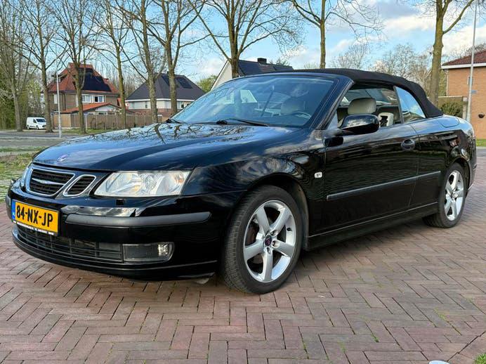SAAB 9-3 1.8 T 110KW Cabrio AUT 2004 Zwart FULL Optio, Auto's, Saab, 1998 cc, 4 cilinders, Cabriolet, 4 stoelen