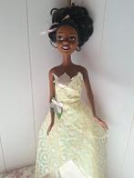 Mooie Donker bruine "Barbiepop" DISNEY 🤎, Verzamelen, Poppen, Ophalen of Verzenden, Zo goed als nieuw, Pop