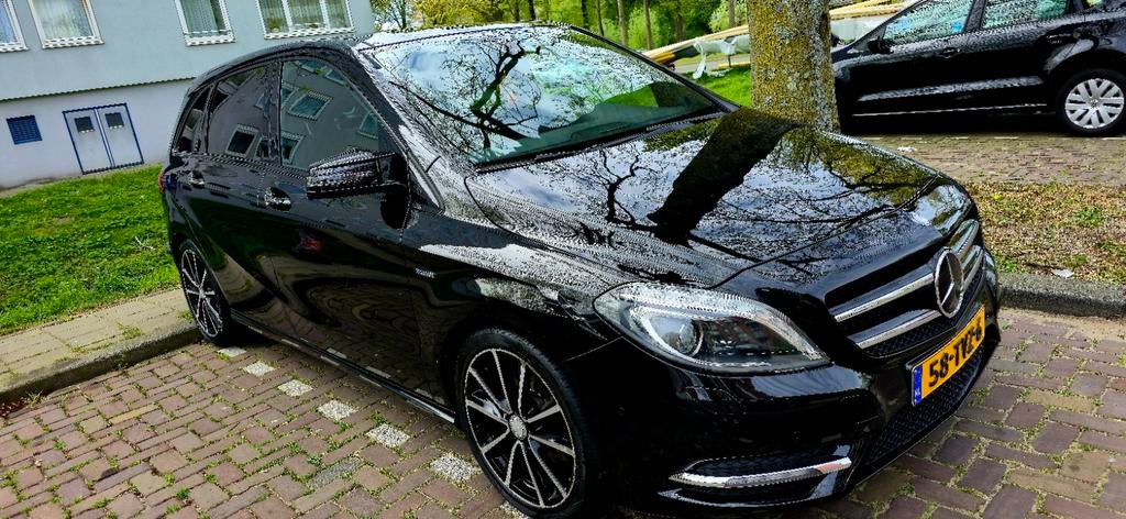 Mercedes-Benz B-Klasse 1.6 B200 5DRS Dct7 2012 Zwart, Auto's, 1325 kg, Zwart, Cruise Control, Zwart