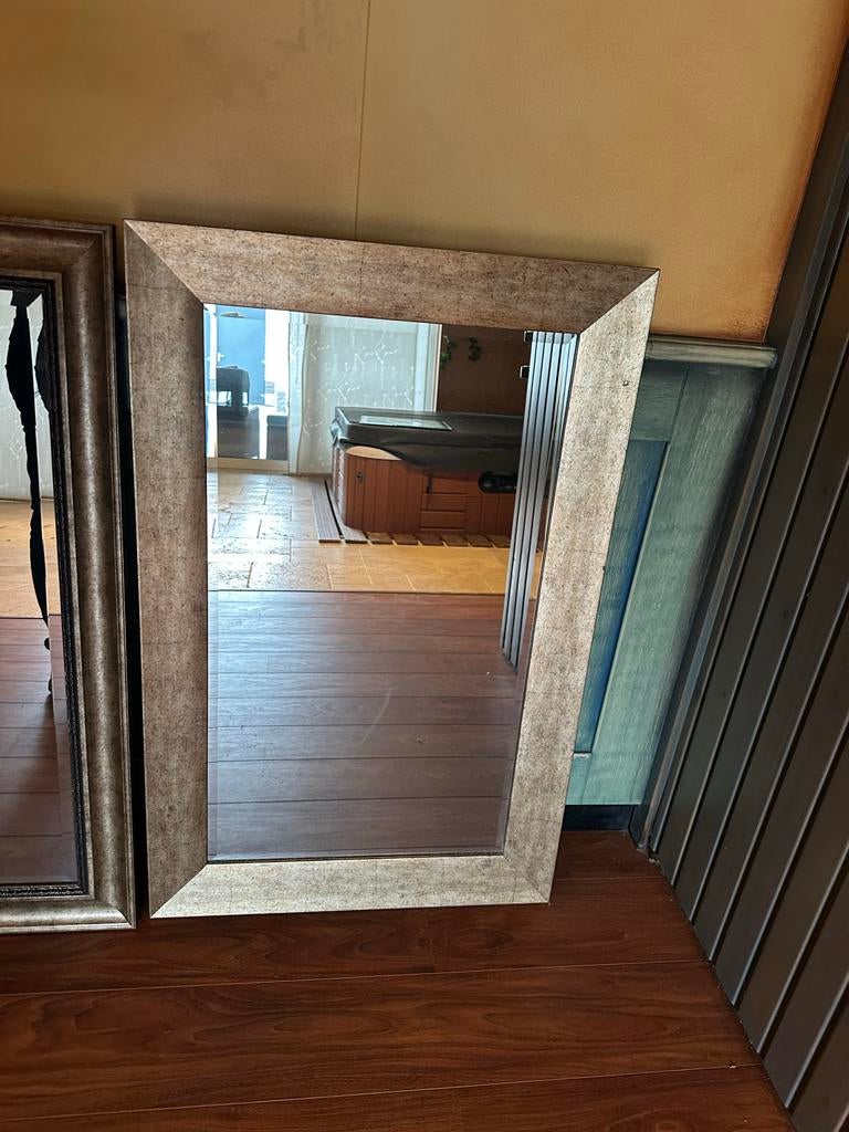 Grote spiegel met brede lijst 3 stuks, Huis en Inrichting, Woonaccessoires | Spiegels, Gebruikt, 100 tot 150 cm, Ophalen of Verzenden