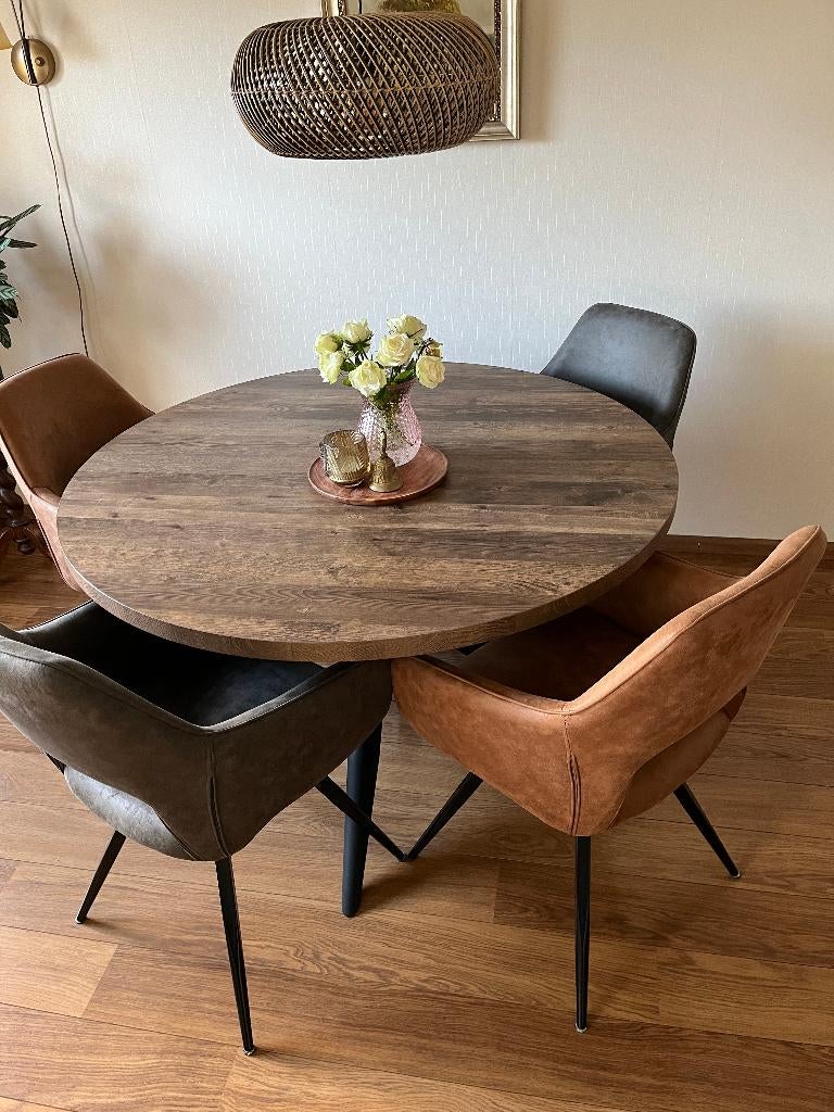eethoek (tafel incl. stoelen), Huis en Inrichting, Tafels | Eettafels, Ophalen, Rond, Zo goed als nieuw, Vier personen
