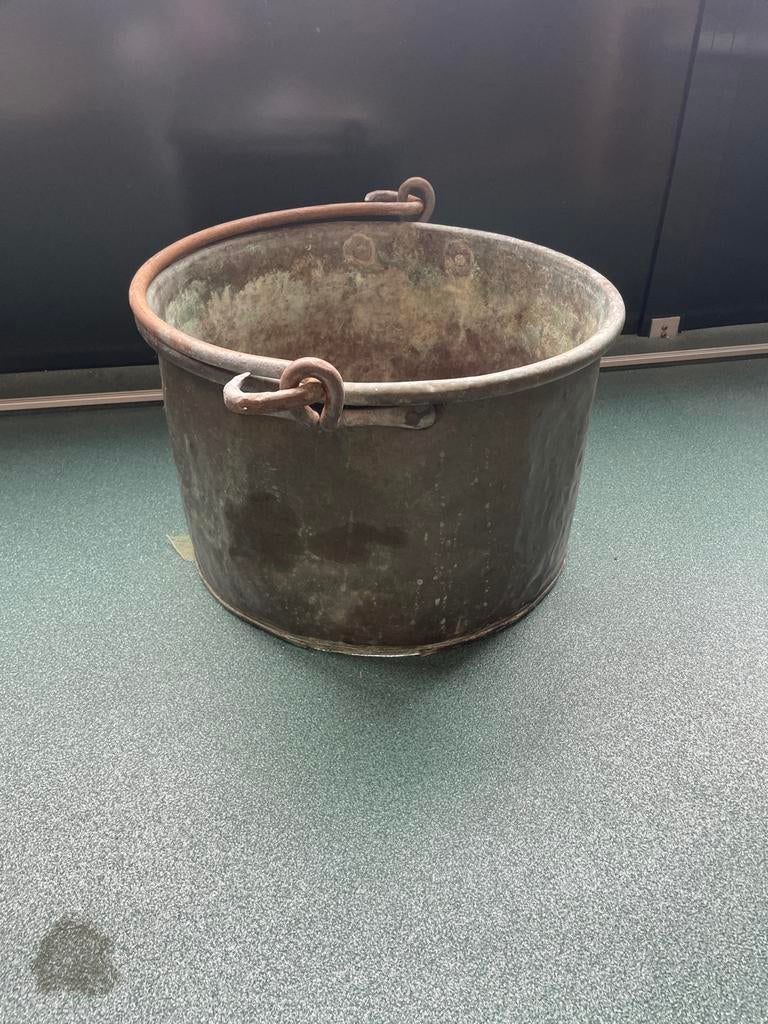 Oude koperen emmer, Ophalen, Zo goed als nieuw