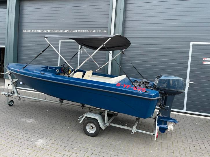 Stabiele polyester boot met buitenboordmotor en trailer, Watersport en Boten, Motorboten en Motorjachten, Gebruikt, Polyester
