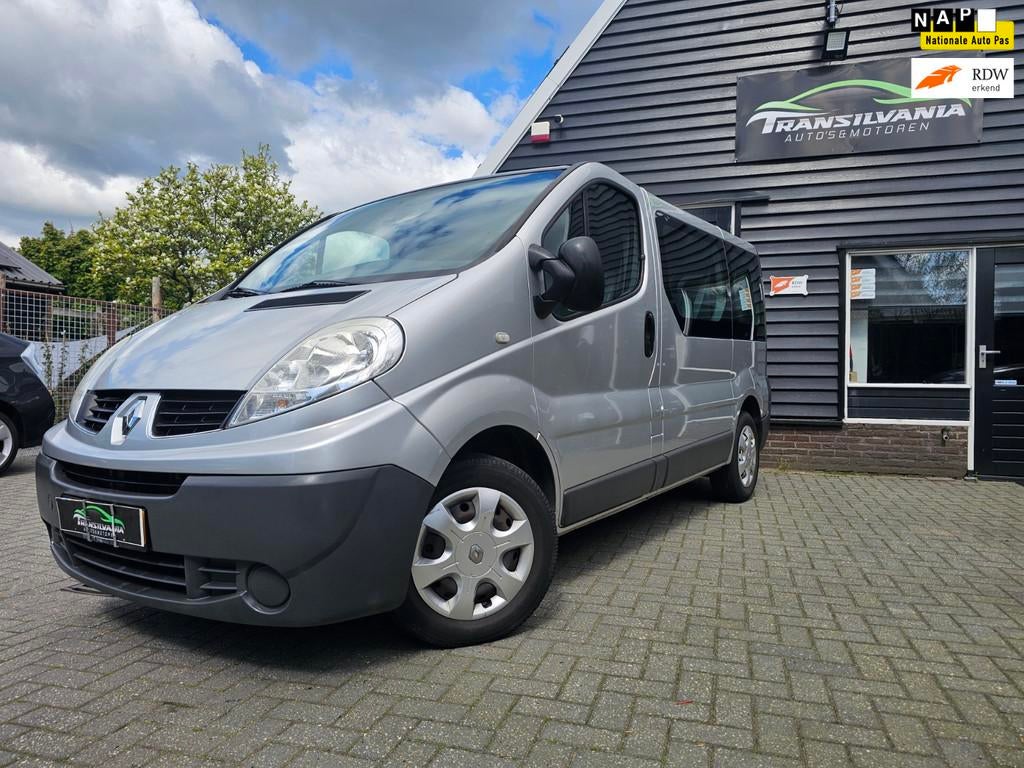 Renault Trafic Passenger 2.0 dCi T27 L1H1 Authentique, Auto's, Renault, 2000 kg, Bedrijf, 9 stoelen, Euro 4
