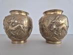 Set van 2 Antieke Chinese Bronzen Vazen met Reliëfdecoratie, Ophalen of Verzenden