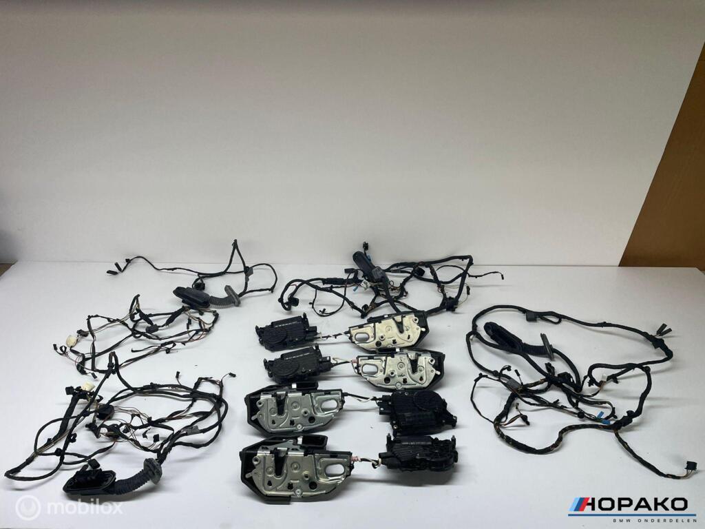 Deurslot set soft-close BMW 5 serie F10 F11 | retrofit compl, Auto-onderdelen, Gebruikt, Ophalen of Verzenden