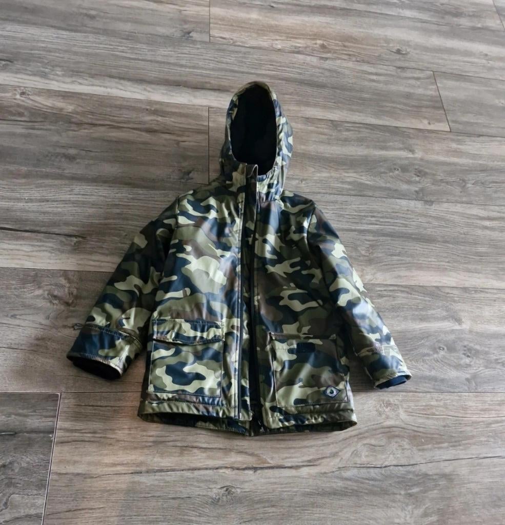 Regenjas camouflage maat 110/116, Ophalen of Verzenden