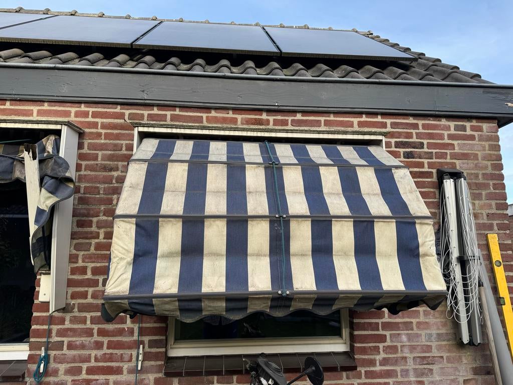Blauw-witte markies - 1,27m breed - Schoonmaak nodig, Ophalen, Gebruikt, Minder dan 250 cm, Markies