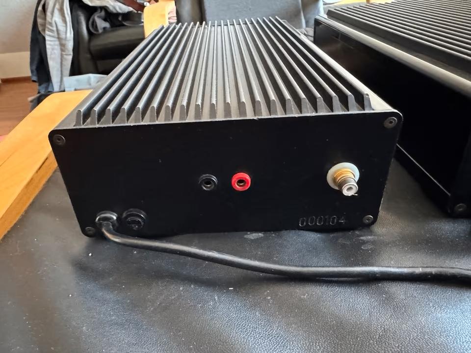 StSt Vermogensversterkers Opus, Audio, Tv en Foto, Versterkers en Receivers, Ophalen of Verzenden, Zo goed als nieuw, 120 watt of meer