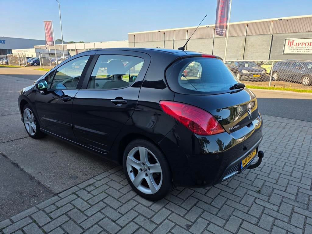 Peugeot 308 1.6 THP XT, Voorwielaandrijving, Stof, Gebruikt, 1302 kg