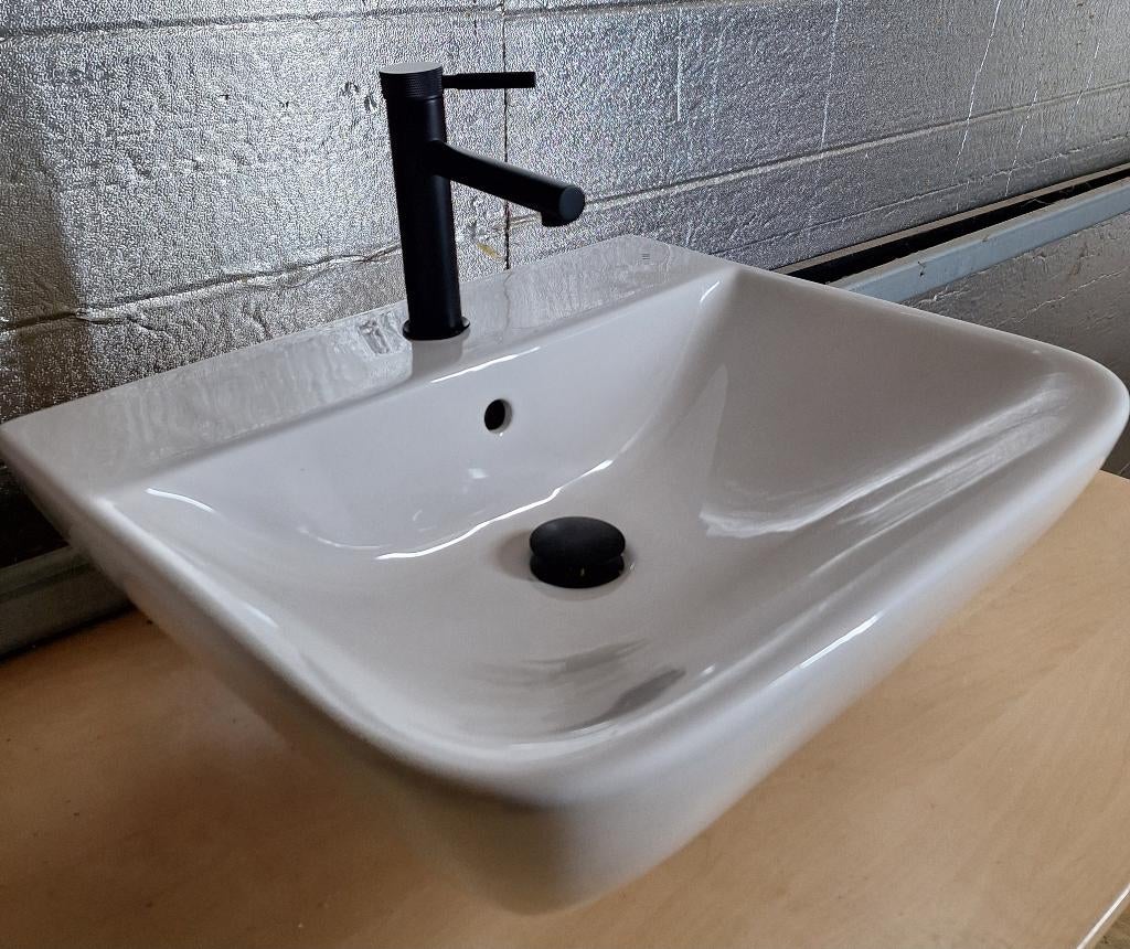 Fontein toilet wastafel wasbak 1, Doe-het-zelf en Verbouw, Sanitair, Ophalen, Nieuw, Wastafel